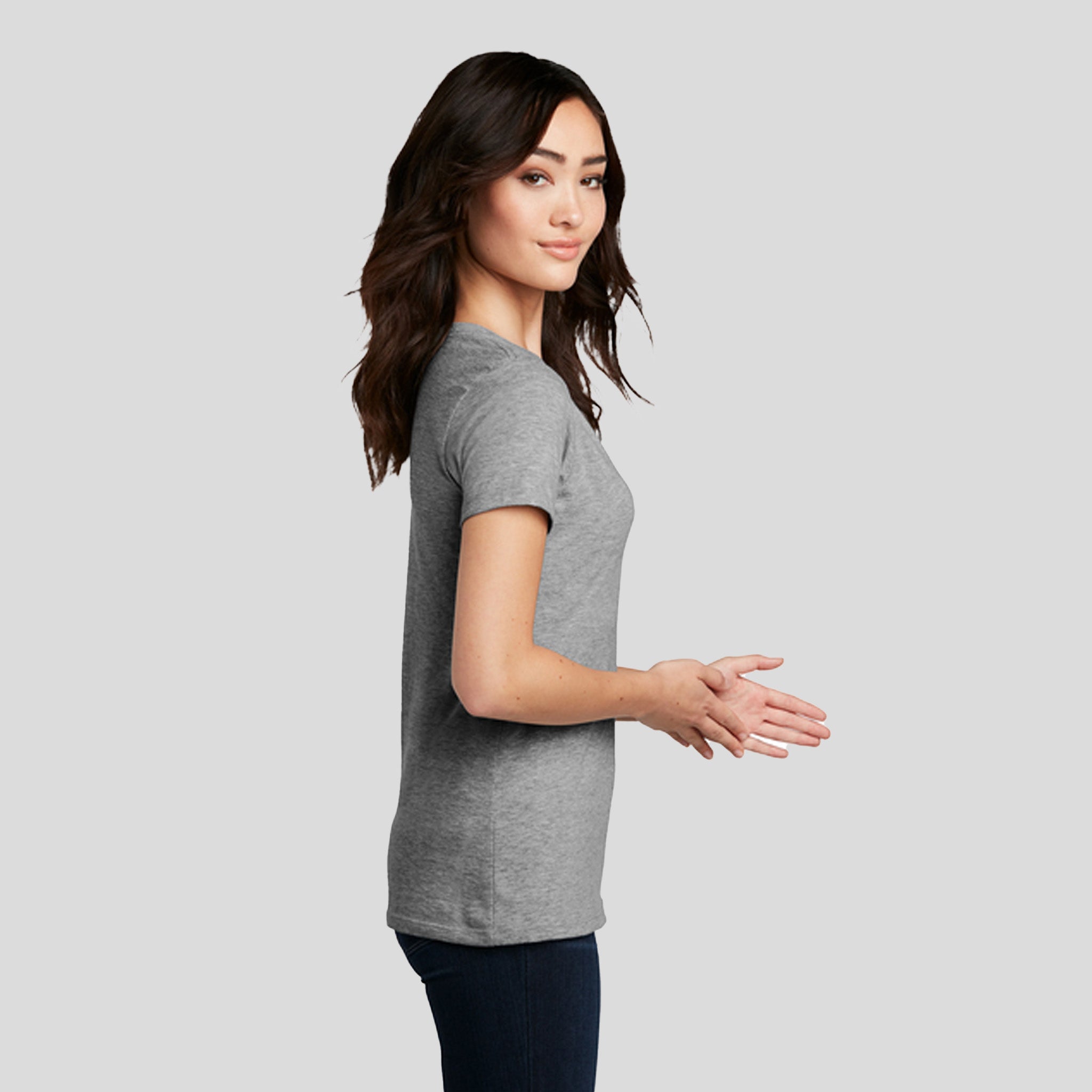 Womenโs Perfect Blendยฎ CVC V-Neck Tee | Grey Frost