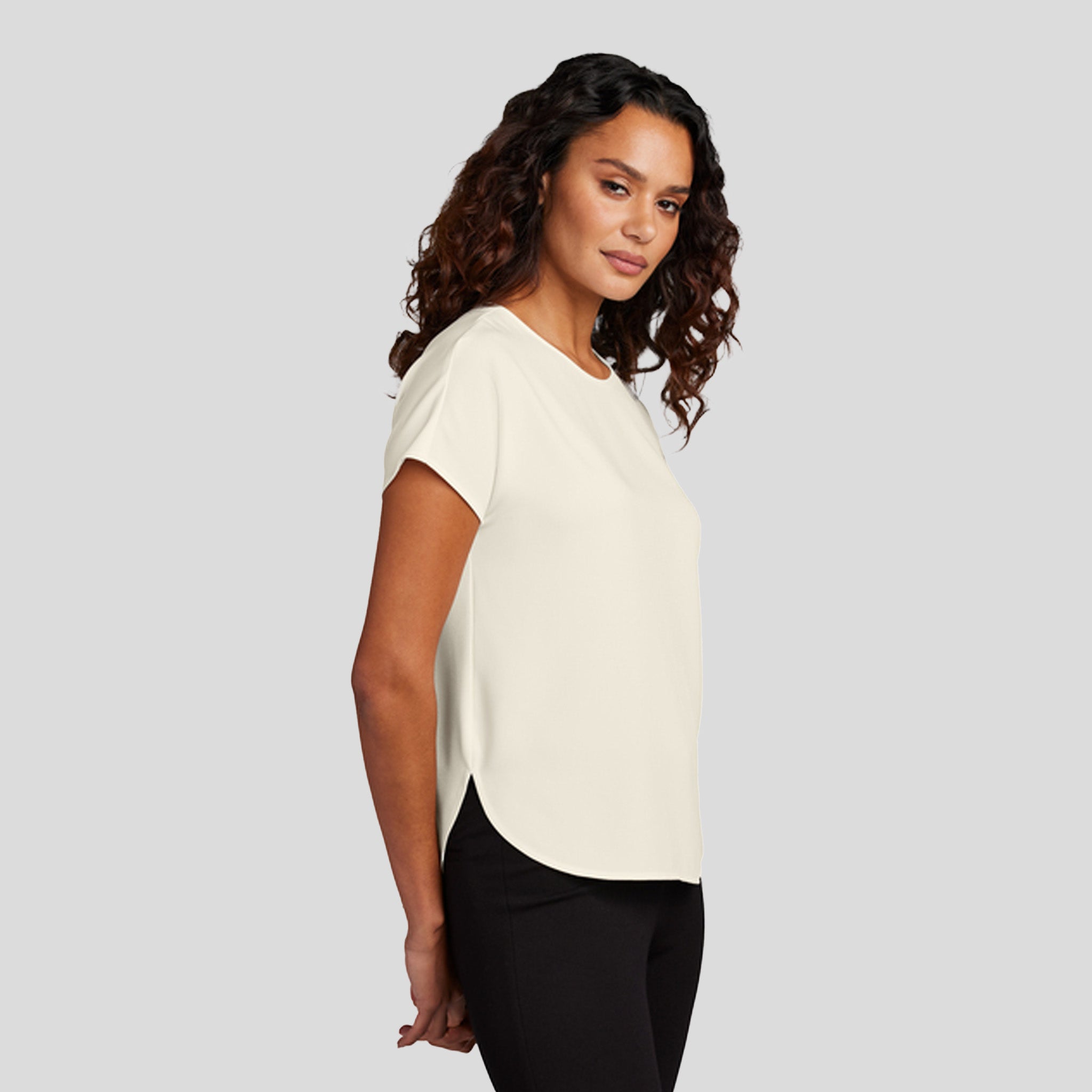Women's Stretch Crepe Crew | Ivory Chiffon